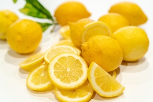 lemons for detoxification and health